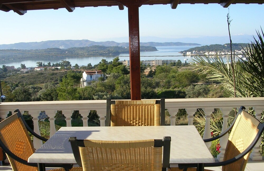 Studios Kalithea in Porto Cheli, Greece