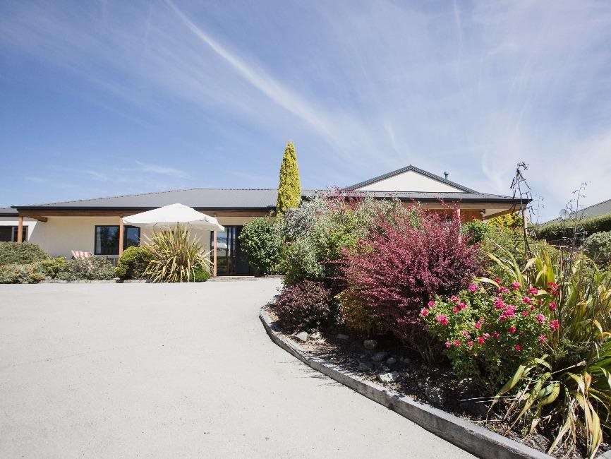 Apollo Lodge and Apartment — 5-Star Luxury Hotel in Wanaka, New Zealand