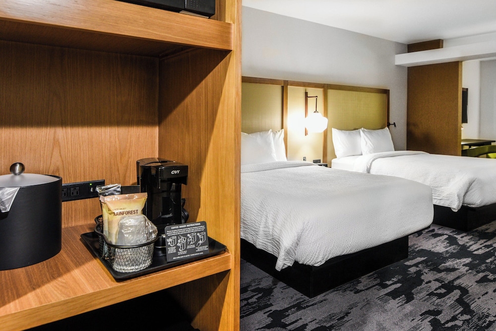Fairfield Inn & Suites by Marriott Ontario Rancho Cucamonga - photo 12