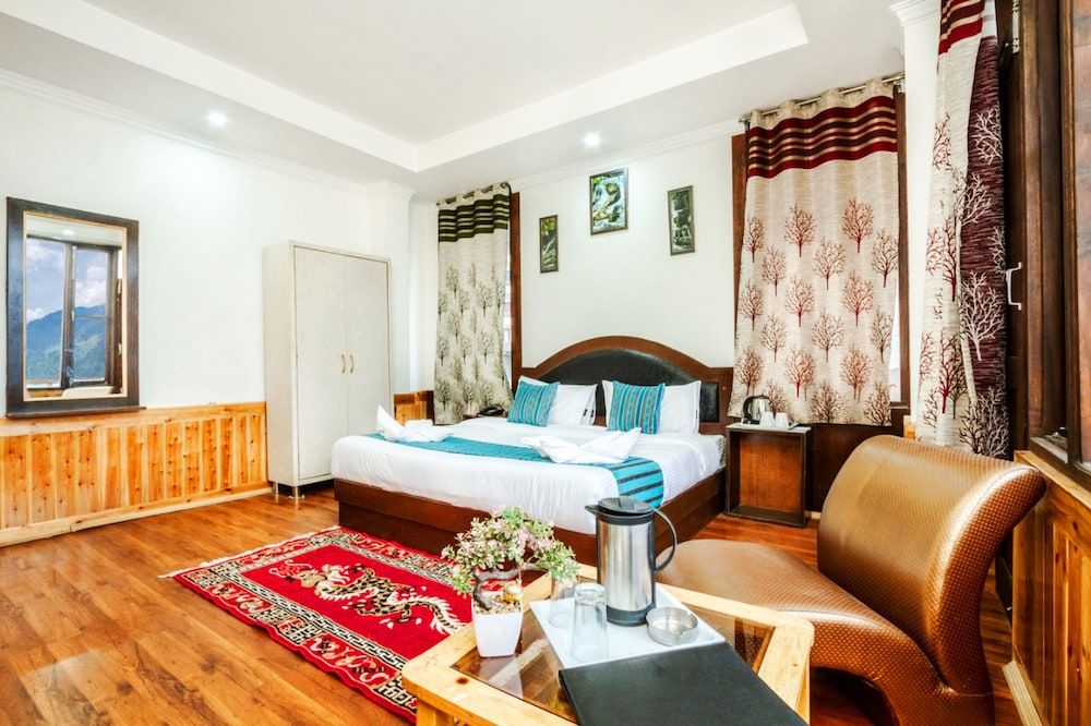 Goroomgo Hotel Hillside View Manali — Manali — photo 5
