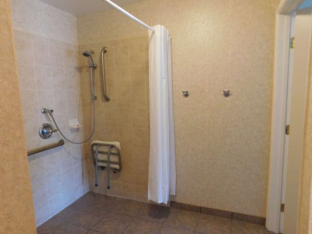 Days Inn by Wyndham Novato San Francisco - photo 26