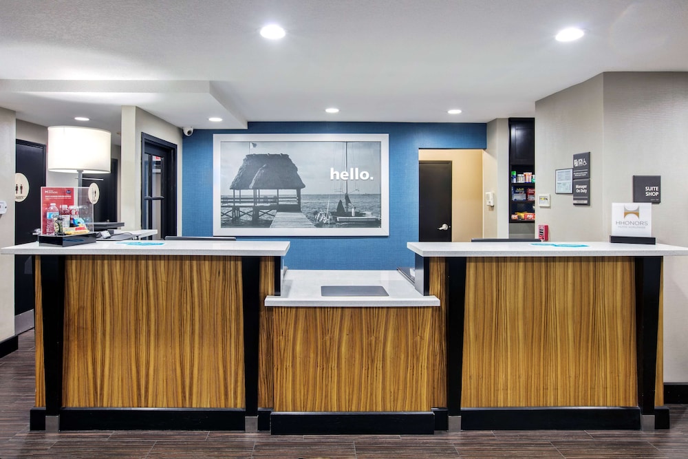 Hampton Inn & Suites Hermosa Beach - photo 3