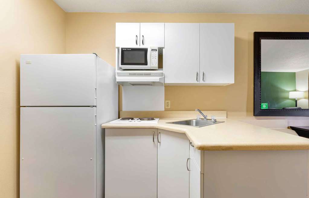 Extended Stay America Suites Albuquerque Rio Rancho - photo 12