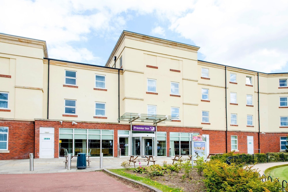 Premier Inn Stoke Trentham Gardens in Stoke-On-Trent, United Kingdom