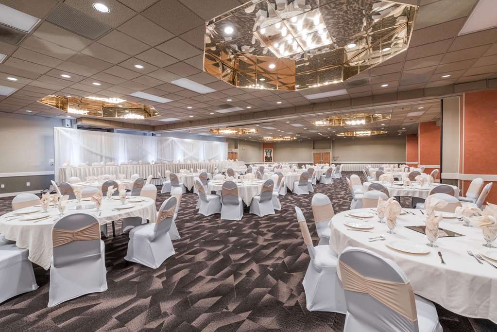 Ramada Inn By Wyndham Doublewood Fargo - photo 23