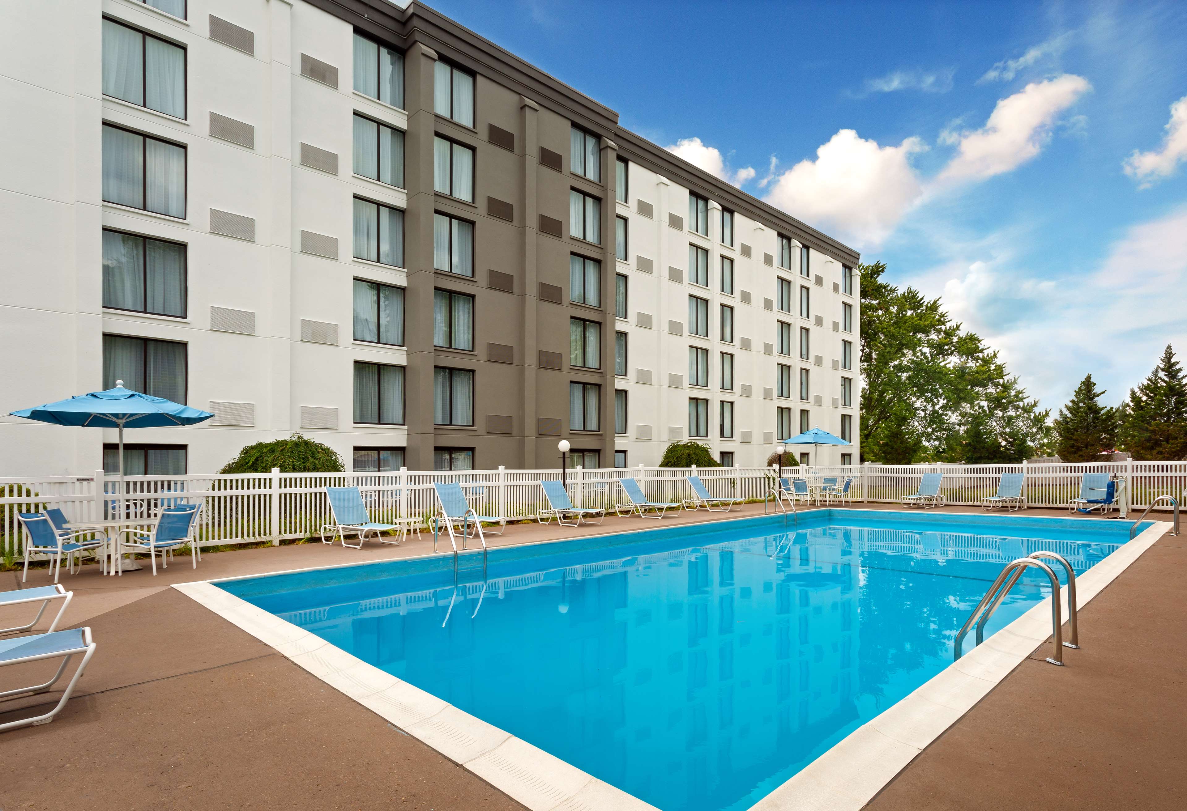 DoubleTree by Hilton Washington Meadow Lands Casino Area - photo 9