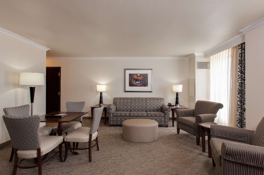 President Abraham Lincoln Springfield DoubleTree by Hilton - photo 26