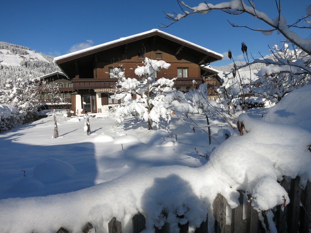 Haus Margareth — 4-Star Luxury Hotel in Wagrain, Austria