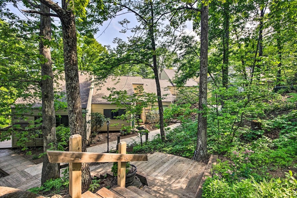 Cozy Wintergreen Resort Condo Walk To Ski Lifts - photo 13
