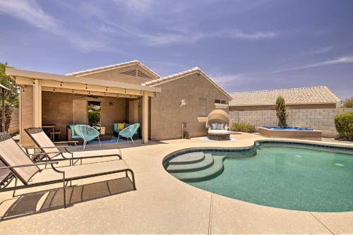 2 Mi To Goodyear Ballpark Desert Beach House 17401331 — Goodyear