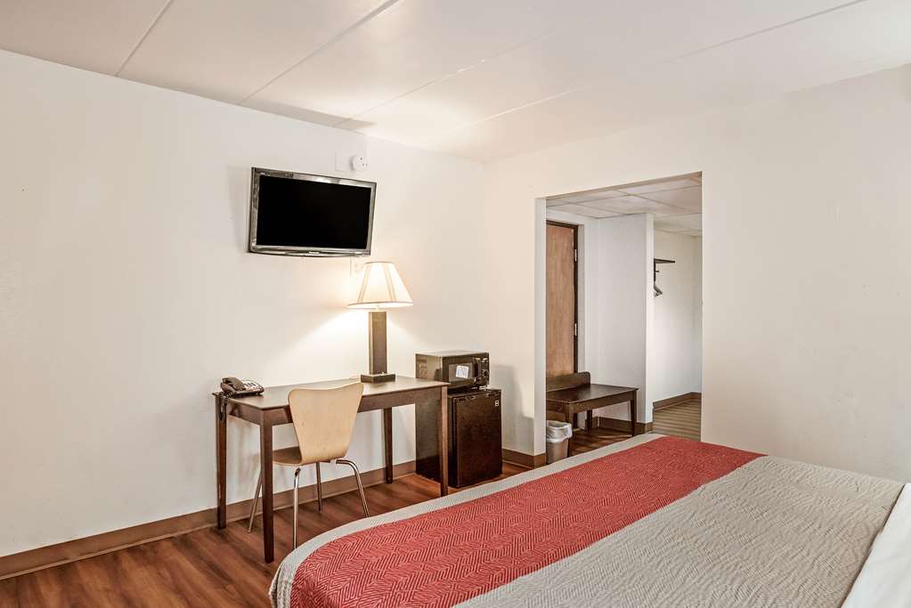 Motel 6 Levittown PA Bensalem - photo 10