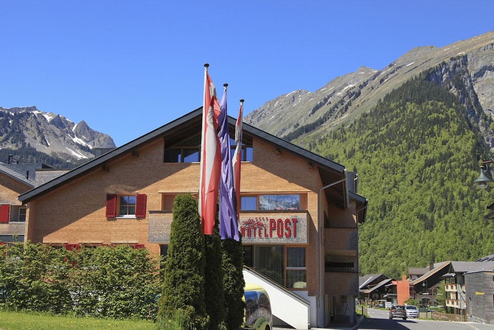 Alpen Hotel Post - carbon neutral hotel in Au