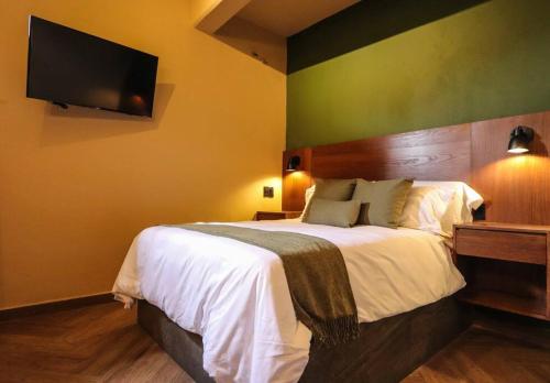 Acogedor departamento en Centro de Valle — 4-Star Luxury Hotel in Valle De Bravo, Mexico