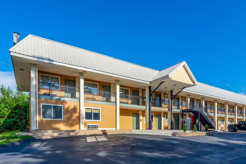 Econo Lodge East Ridge - photo 2