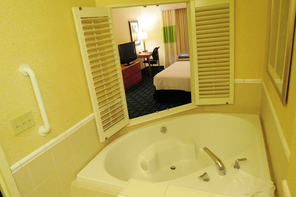 Fairfield Inn & Suites by Marriott Mt. Vernon Rend Lake - photo 13