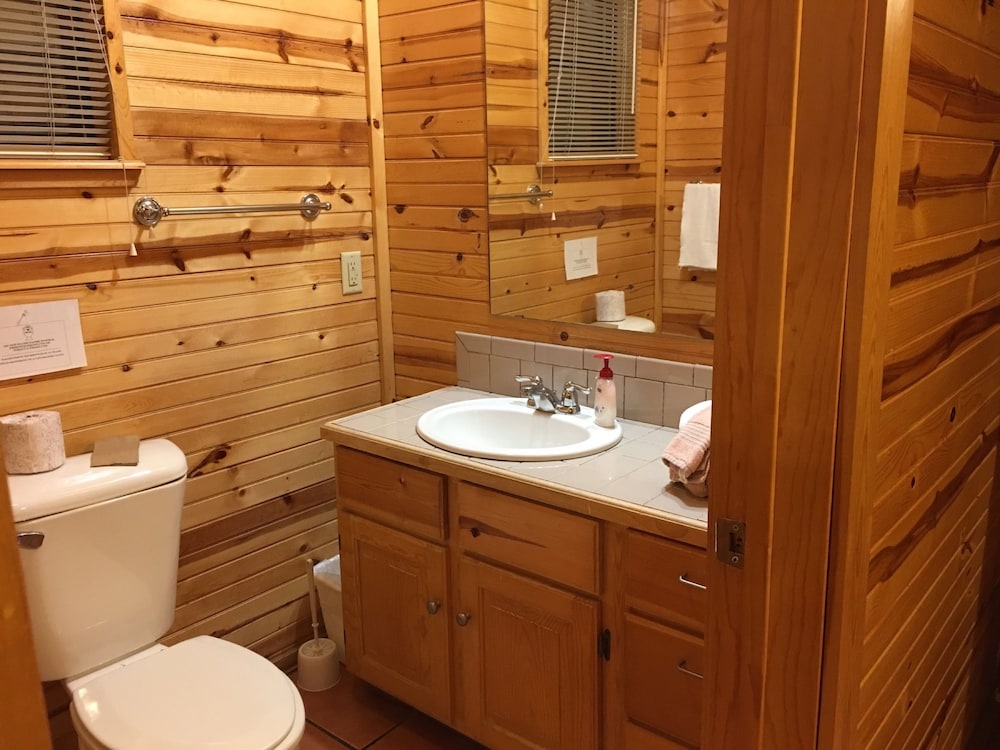 Frio Springs Lodges - photo 34