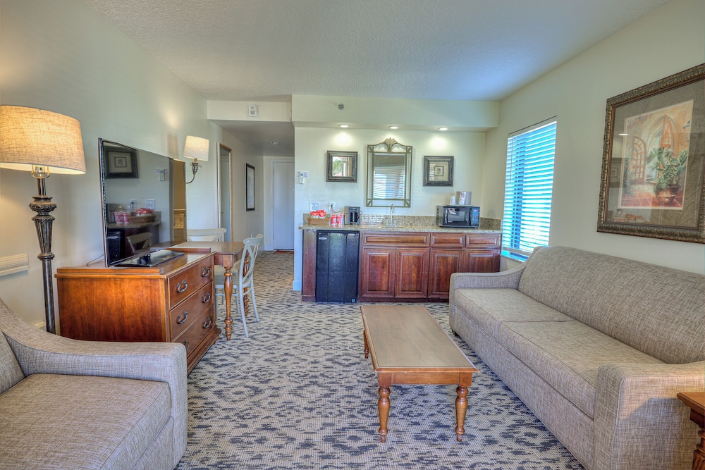 La Fiesta Ocean Inn And Suites - photo 42
