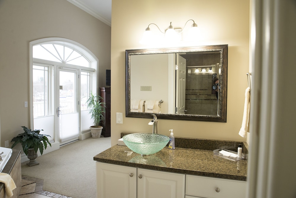 Riverwalk Place Resort & Spa - photo 50