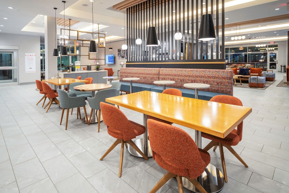 Towneplace Suites By Marriott Louisville Downtown - photo 28