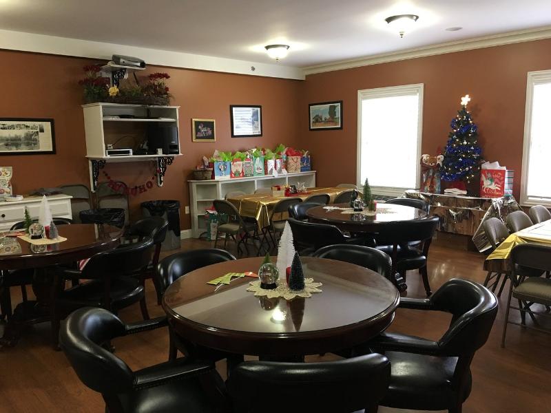 Depot Inn and Suites - photo 12