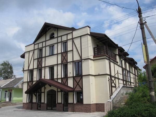 Complex Zolota Pidkova — hotel in Zolochiv