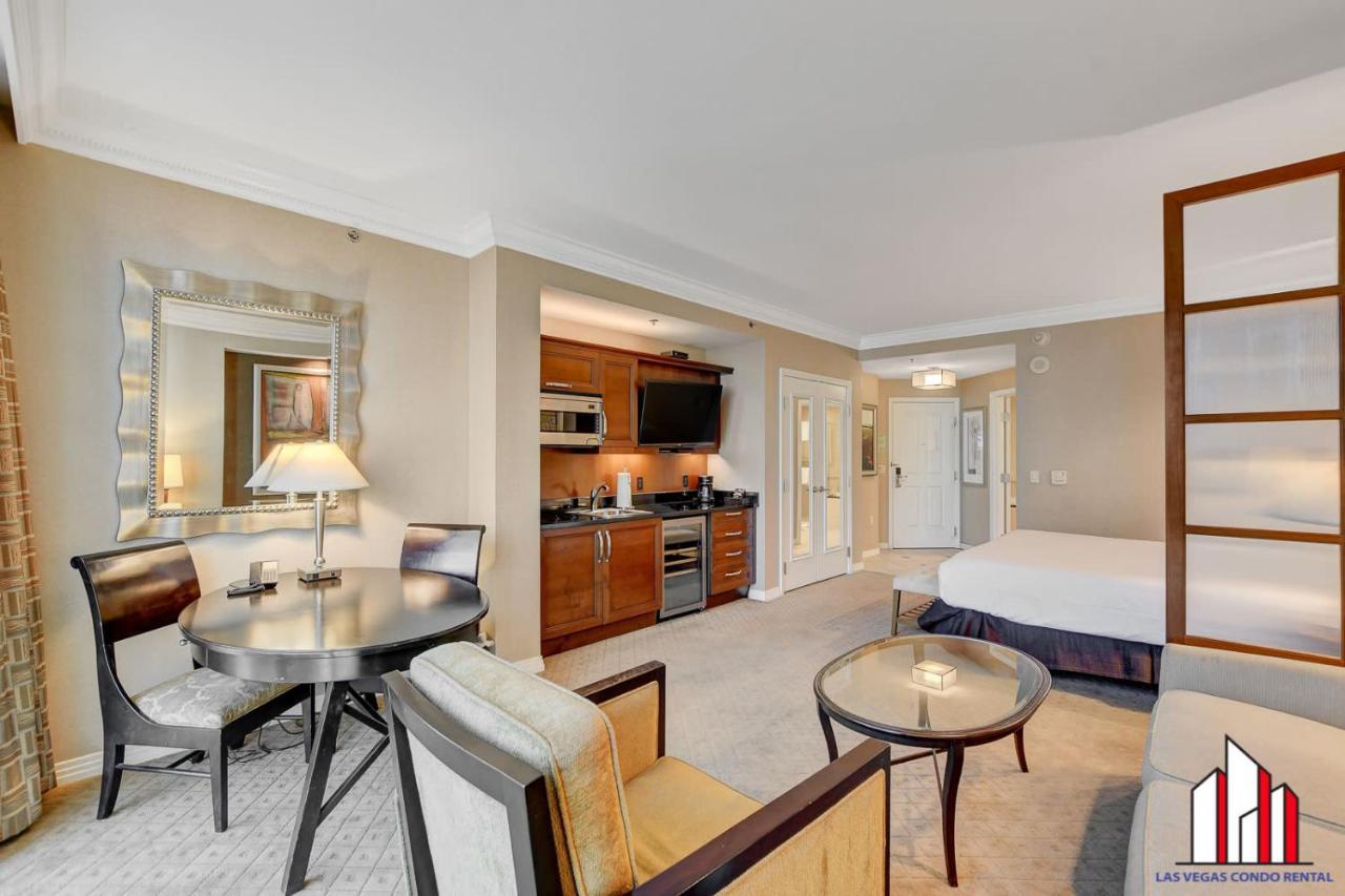 MGM Signature 15 709 Strip View Jacuzzi Studio