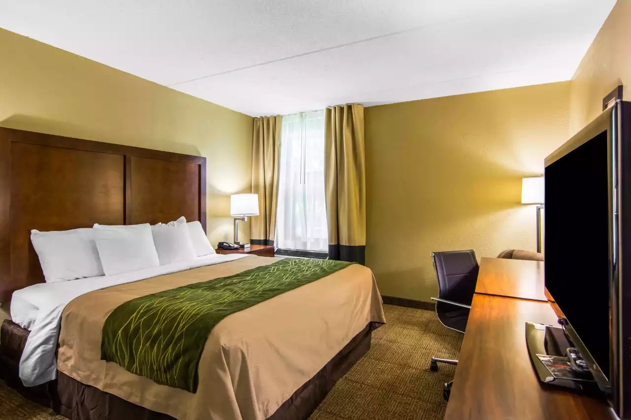 Comfort Inn Newport News Williamsburg East - photo 15
