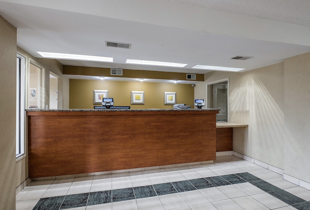 Red Roof Inn Hagerstown Williamsport MD - photo 3