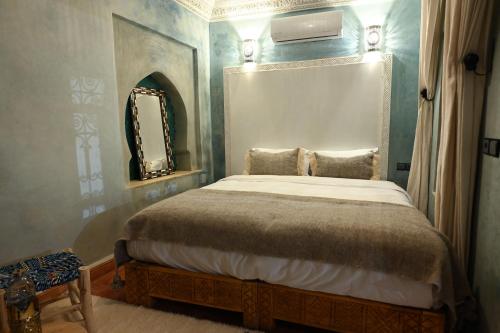 Riad Chez Henriette — 4-Star Luxury Hotel in Marrakesh, Morocco