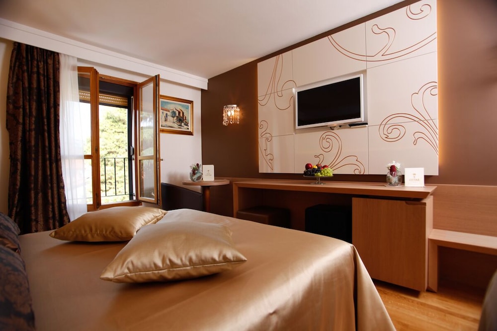 Hotel Cittar — Novigrad — photo 4