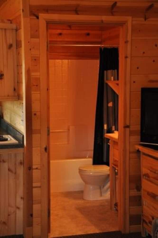 Bryce Country Cabins - photo 67