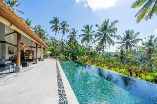 Villa Themma Jungle Sumptuous 3BR Luxury Villa with Majestic Jungle View North of Ubud — 5-Star Luxury Hotel in Ubud, Indonesia