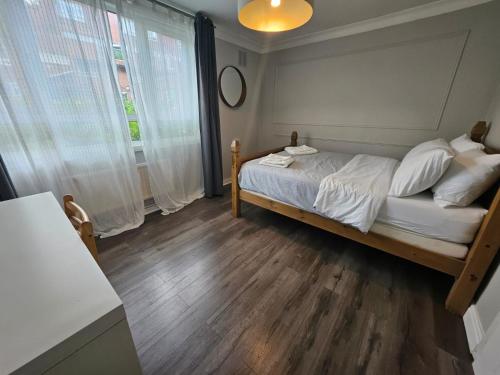 Islington Flat close to Kings Cross — 4-Star Luxury Hotel in London, United Kingdom