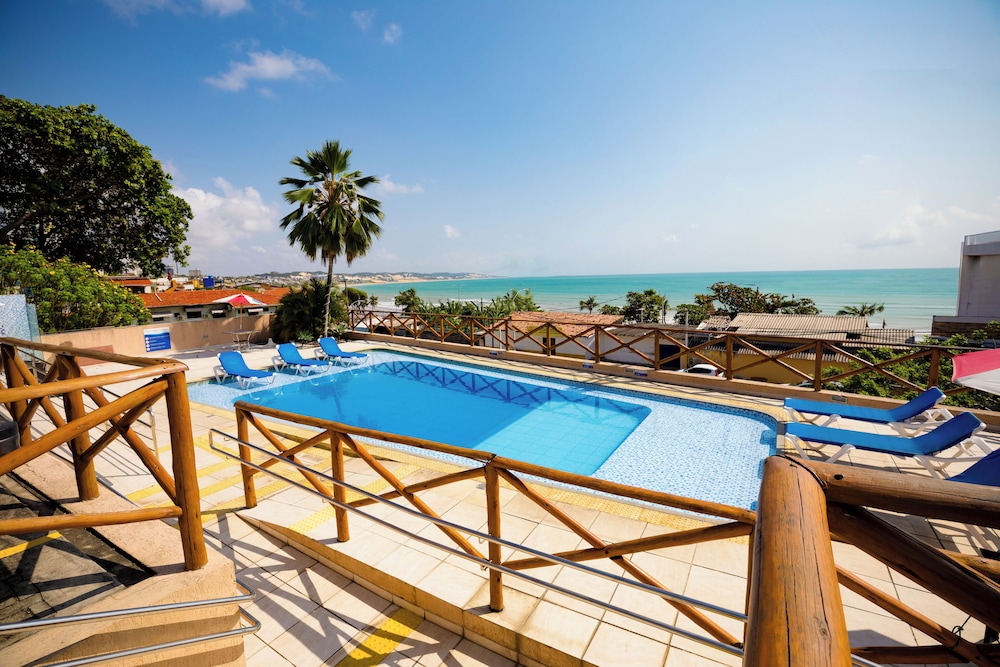 Aram Ponta Negra Hotel