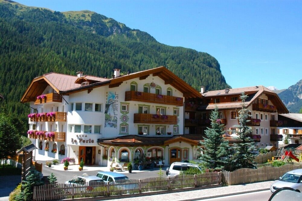 Hotel La Perla Wellness & Beauty - last minute hotel in Canazei