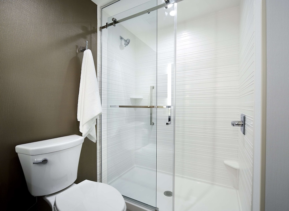 Hilton Garden Inn Camden Waterfront Philadelphia - photo 30