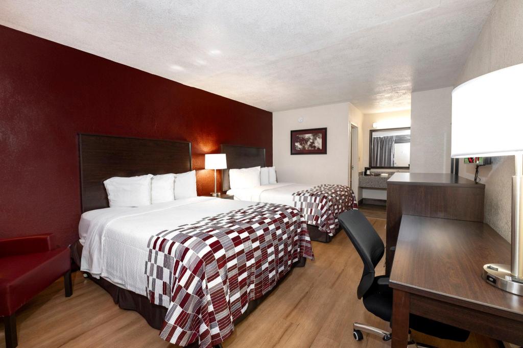 Red Roof Inn West Point - photo 11