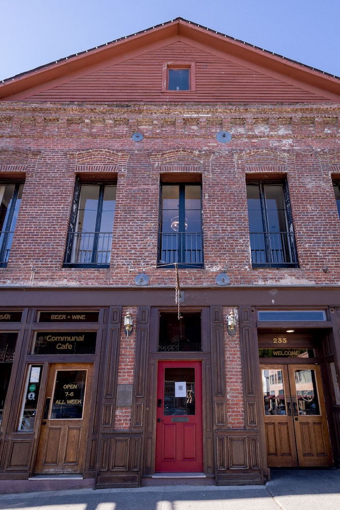 Speakeasy Suites - photo 49