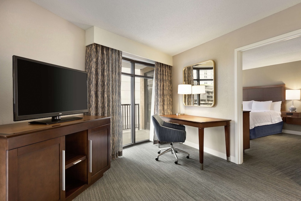 Hampton Inn & Suites Nashville Downtown - photo 26