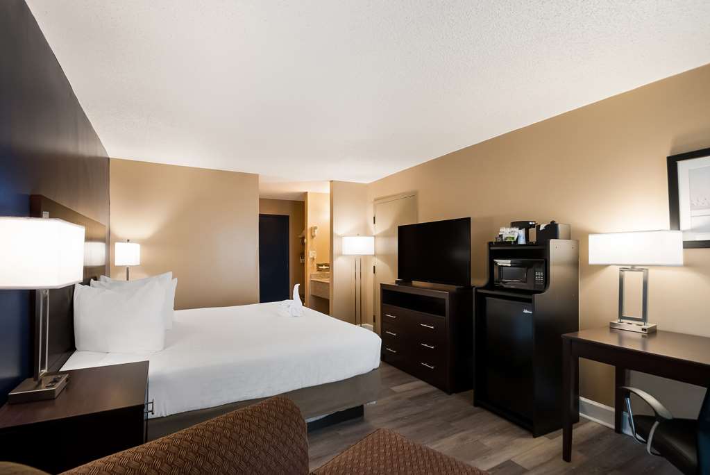 Best Western Springfield - photo 17