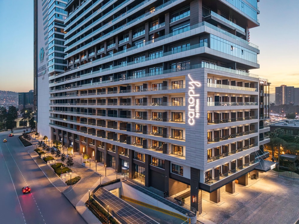 Canopy By Hilton Izmir Bomonti — Izmir
