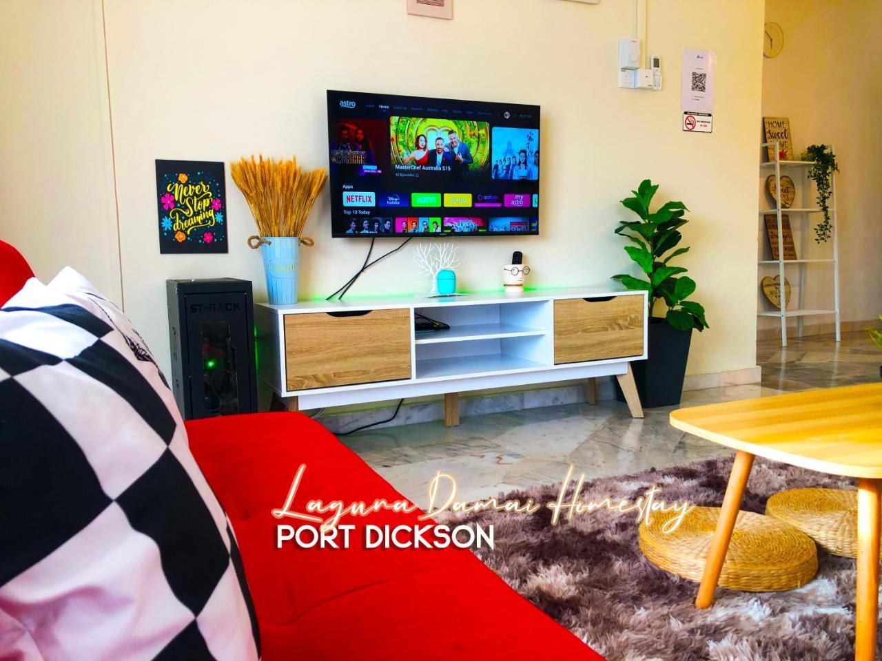Laguna Damai Homestay PD 3BR Near Beach Pool Astro Netflix WiFi — 4-Star Luxury Hotel in Port Dickson, Malaysia