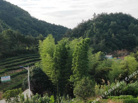 Tianzhushanxianlongrenjiakezhan in Meicheng, People's Republic of China