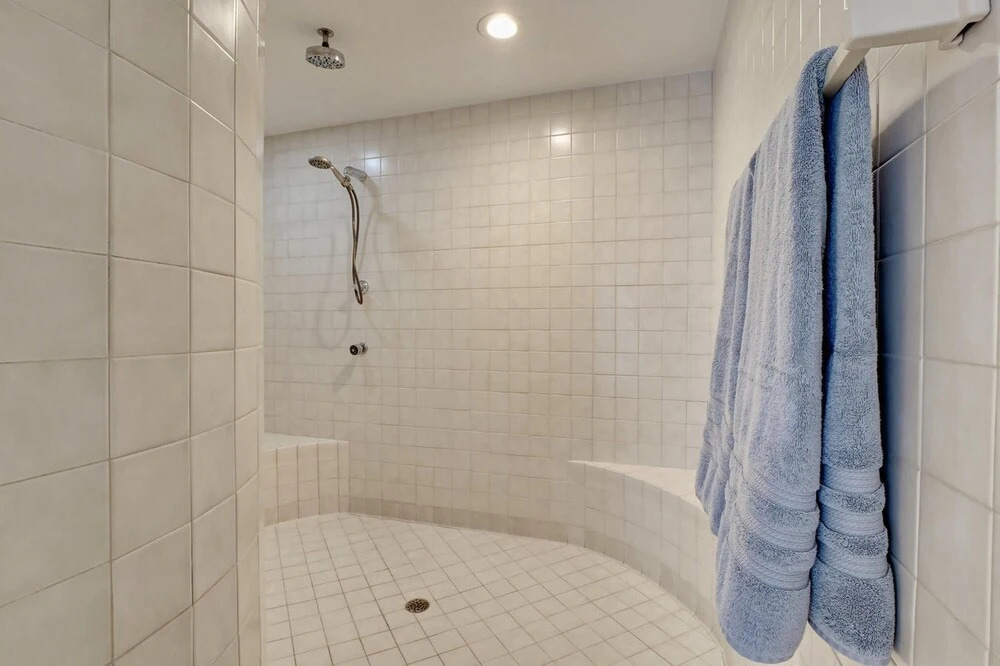 Sea Tranquility by Sea Scape Properties - photo 21