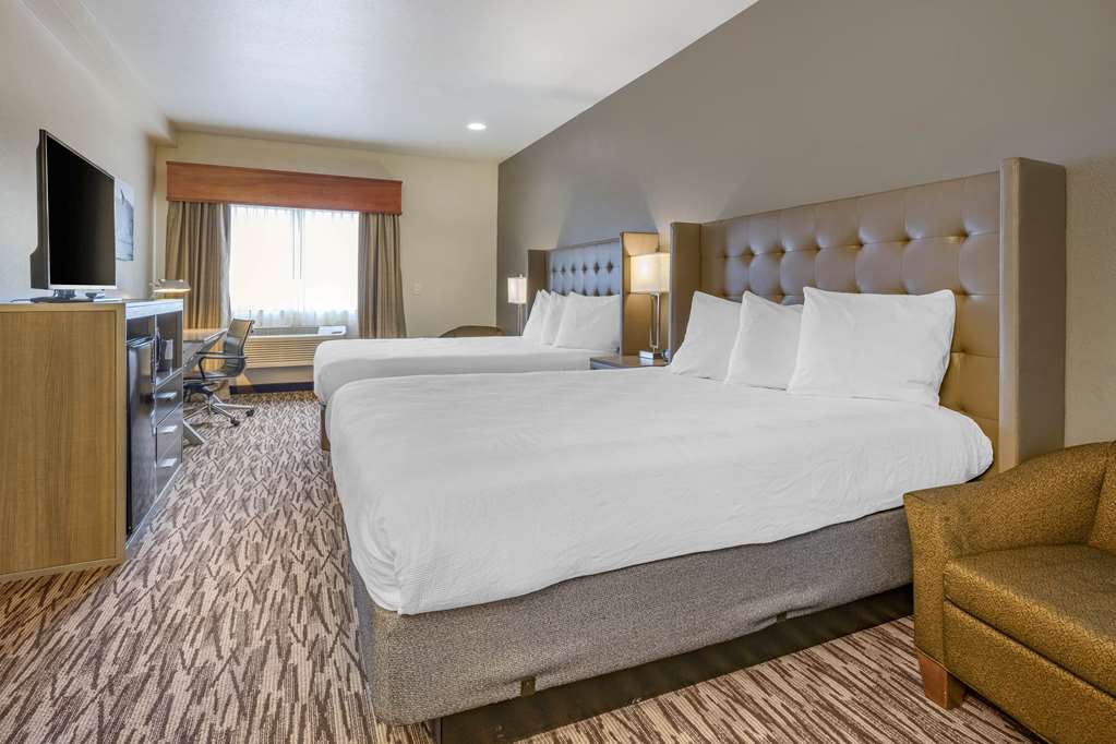 Best Western Plus Peppertree Airport Inn - photo 5