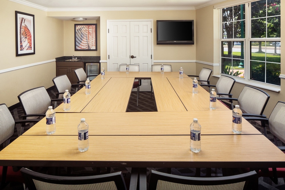 TownePlace Suites by Marriott Springfield - photo 30