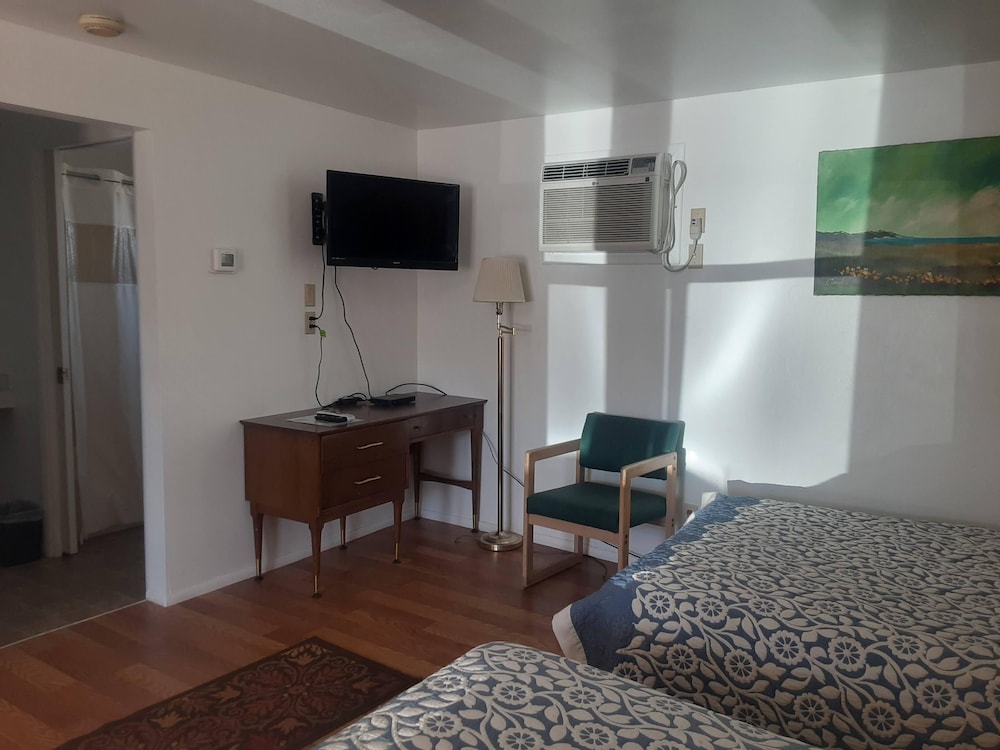 66 Motel - photo 13