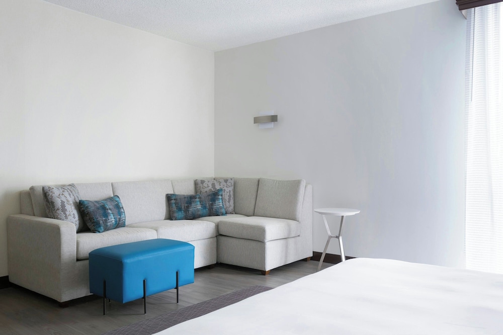 Marriott Greensboro Airport - photo 17