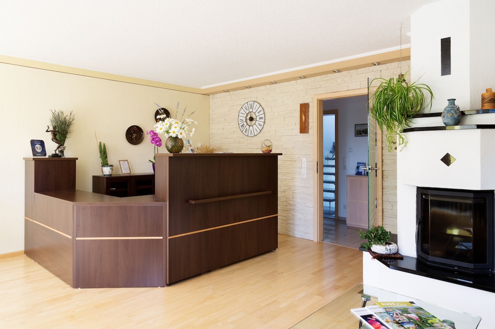 Check-in/check-out kiosk