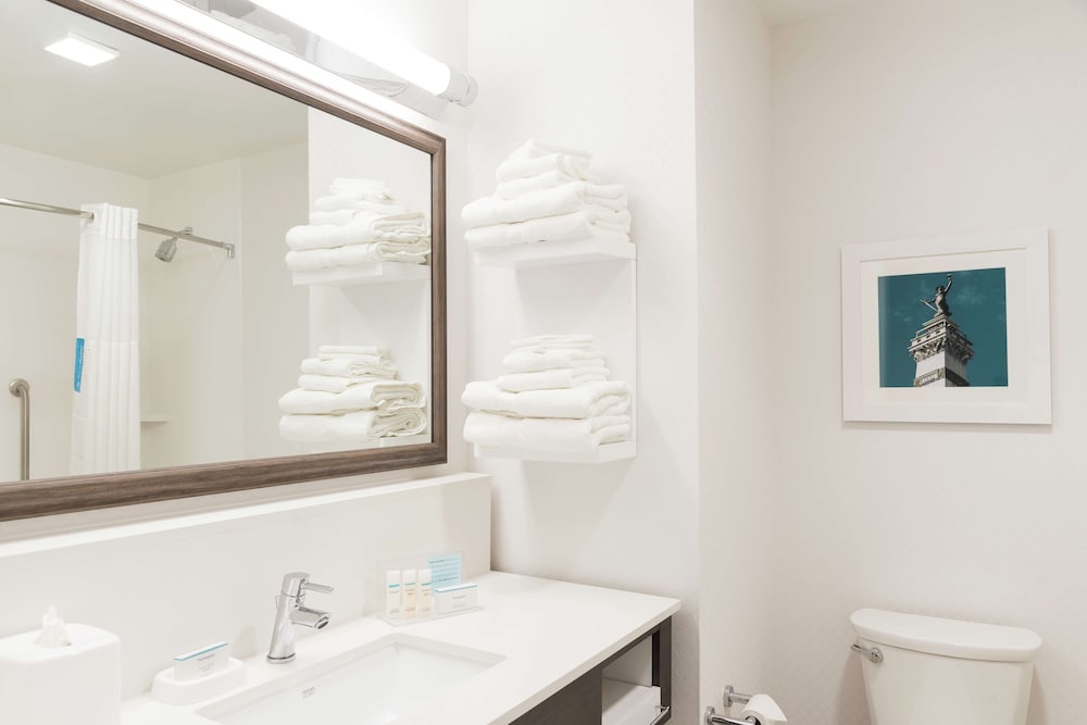 Hampton Inn & Suites Indianapolis Keystone - photo 25